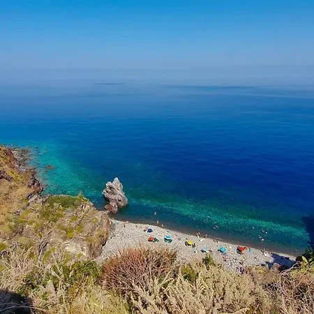 Santa Isabel Hotel Malfa (Salina)