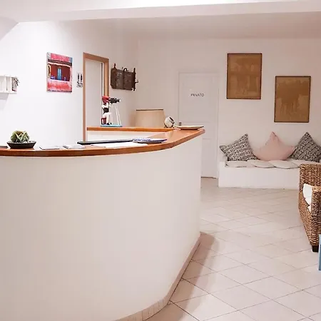 Santa Isabel Hotel Malfa (Salina)